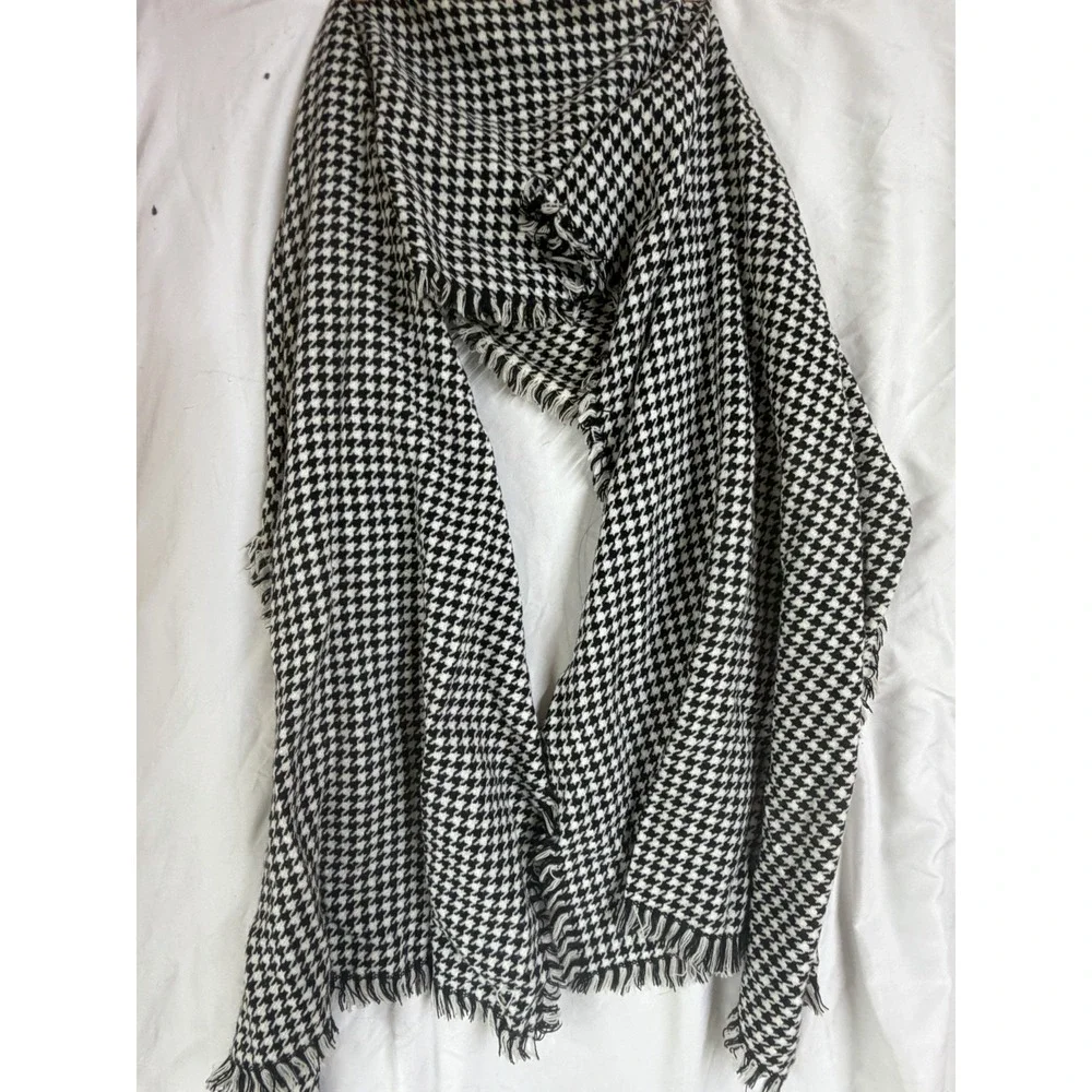 Unbranded Scarf Women Black And White Chevron Print One Size